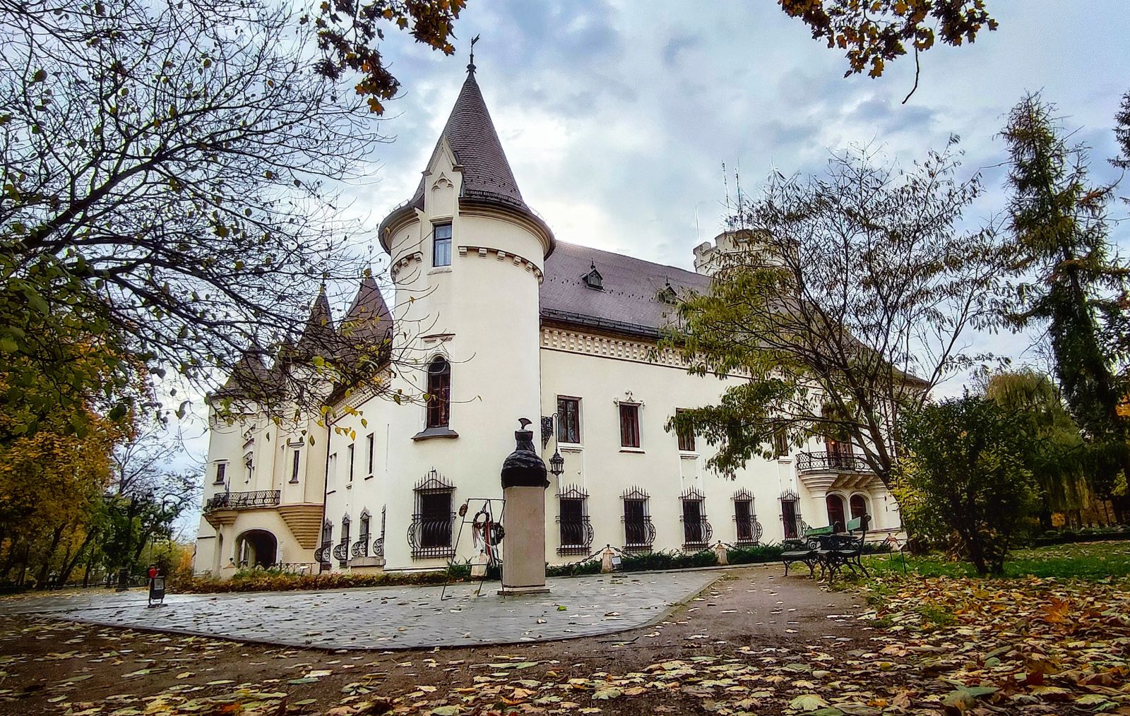 Ce poți vizita în apropierea Ștrandului Termal Tășnad?